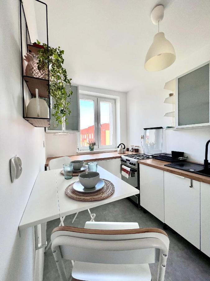 Przestronne Mieszkanie Blisko Centrum Gdanska ภายนอก รูปภาพ